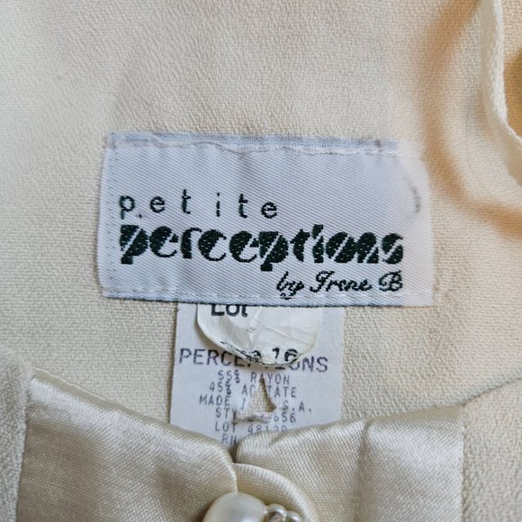 Petite Perceptions by Irene B off white jacket top, size petite L - Picture 4 of 5